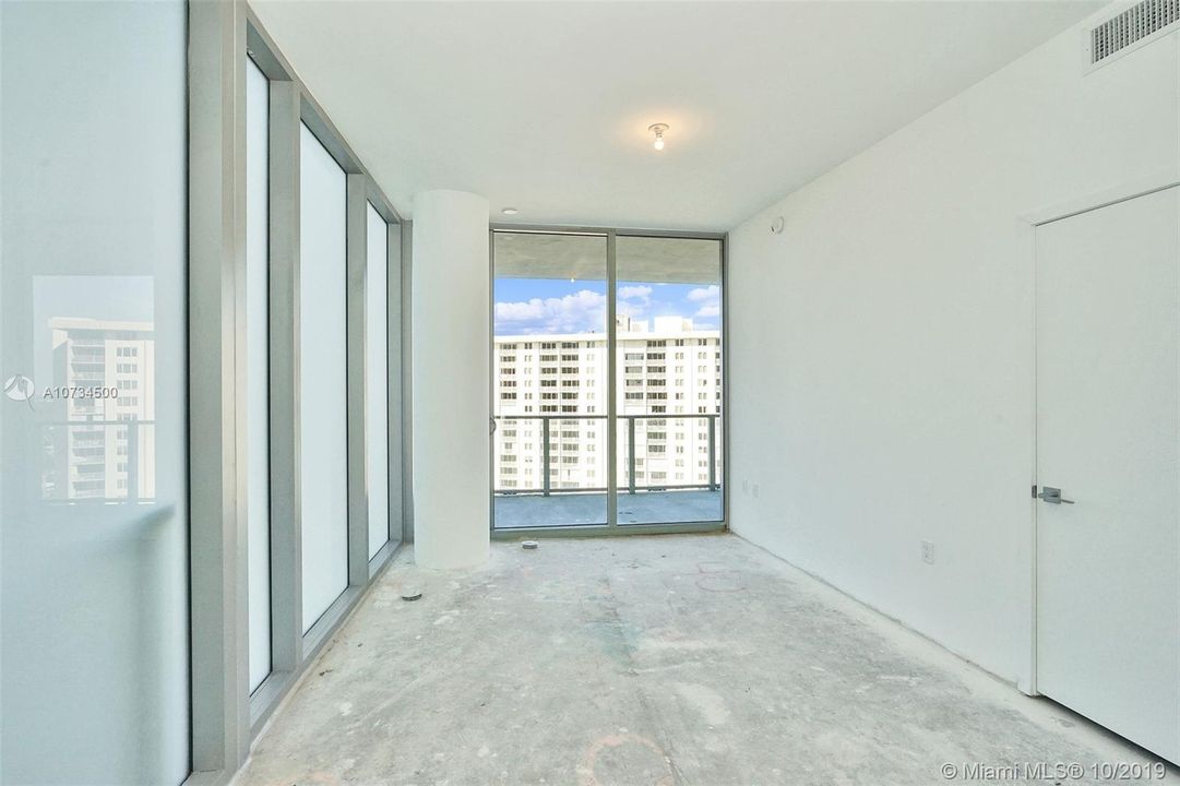 Recently Rented: $27,500 (4 beds, 5 baths, 4715 Square Feet)