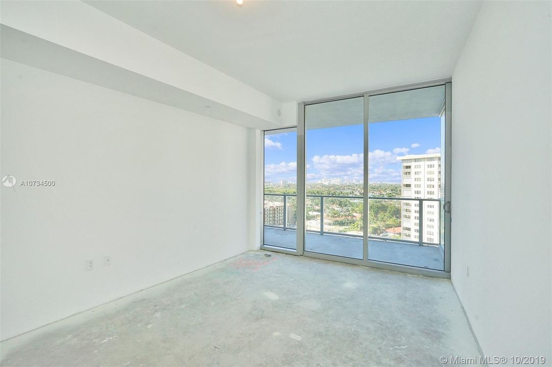 Recently Rented: $27,500 (4 beds, 5 baths, 4715 Square Feet)