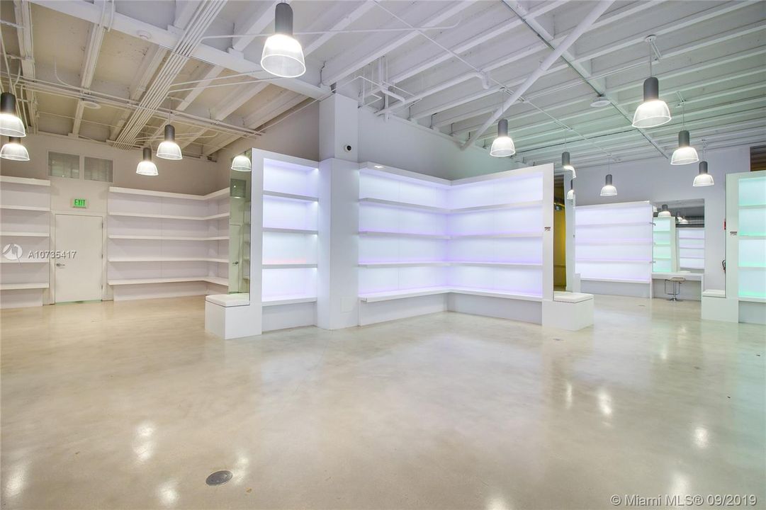 Vendido Recientemente: $3,200,000 (0 camas, 0 baños, 14690 Pies cuadrados)