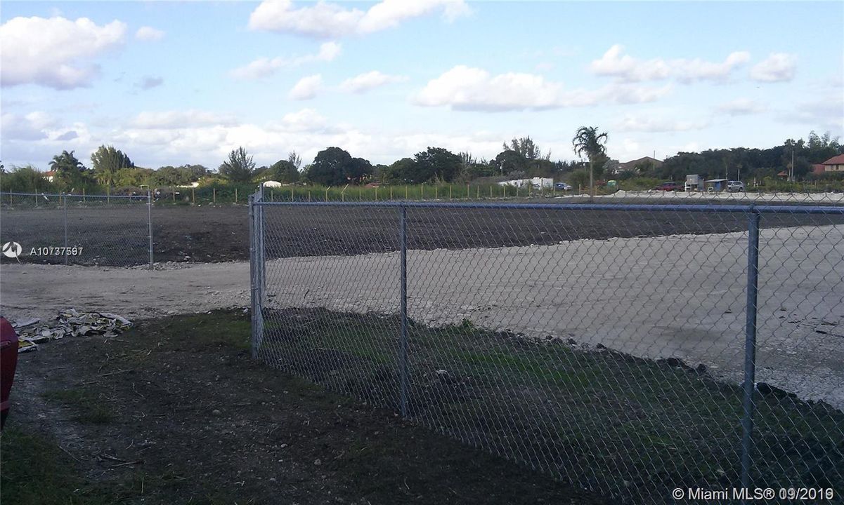 Недавно продано: $400,000 (2.50 acres)