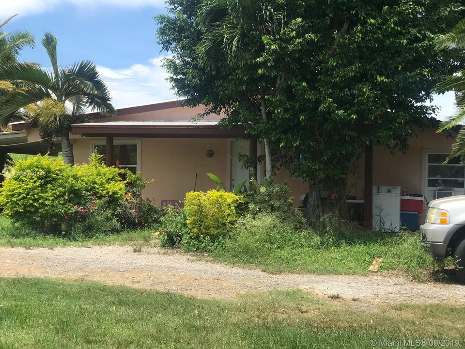 Recently Sold: $350,000 (2 beds, 2 baths, 1110 Square Feet)