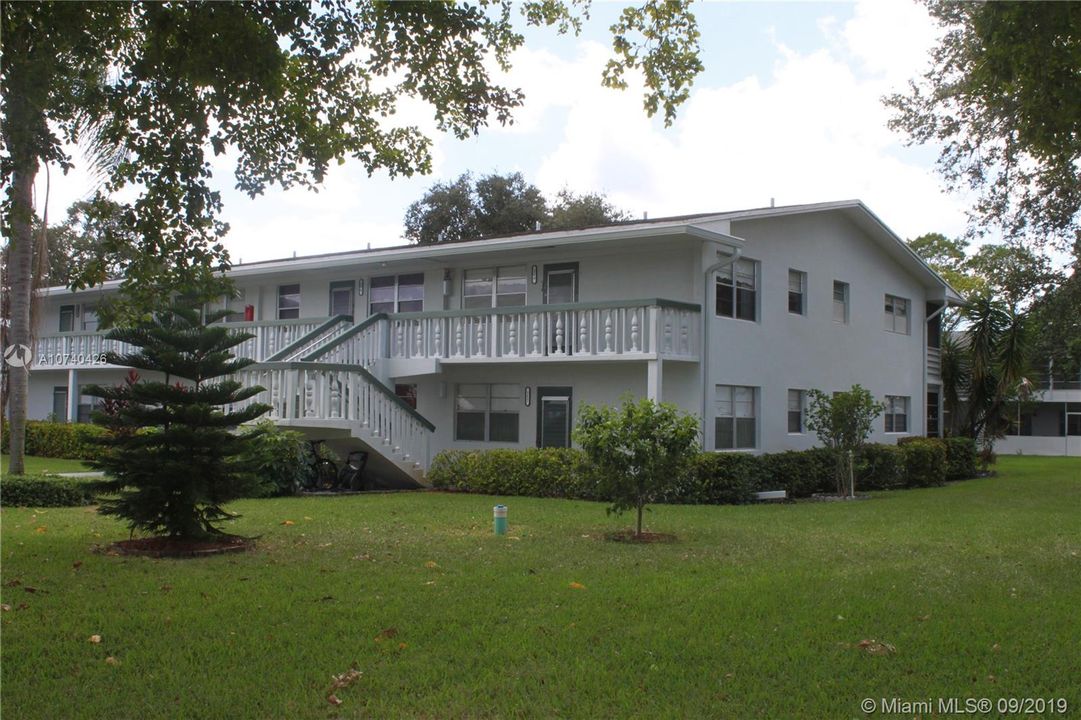Vendido Recientemente: $78,000 (2 camas, 1 baños, 820 Pies cuadrados)