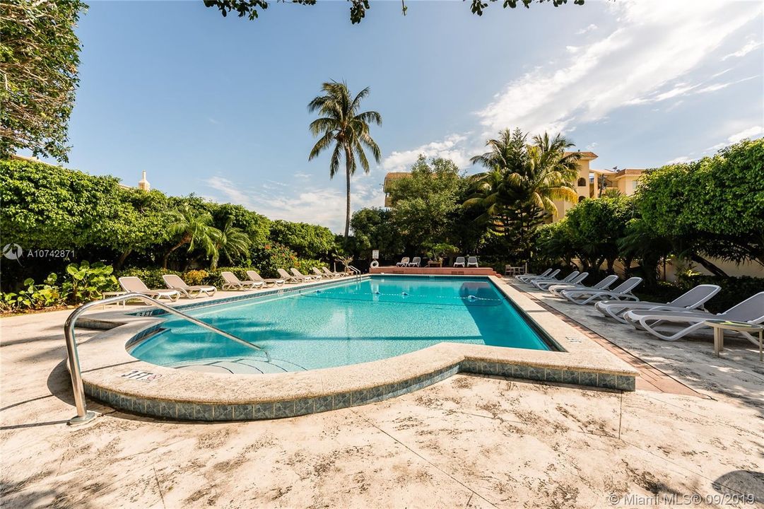 Recently Sold: $250,000 (0 beds, 1 baths, 260 Square Feet)