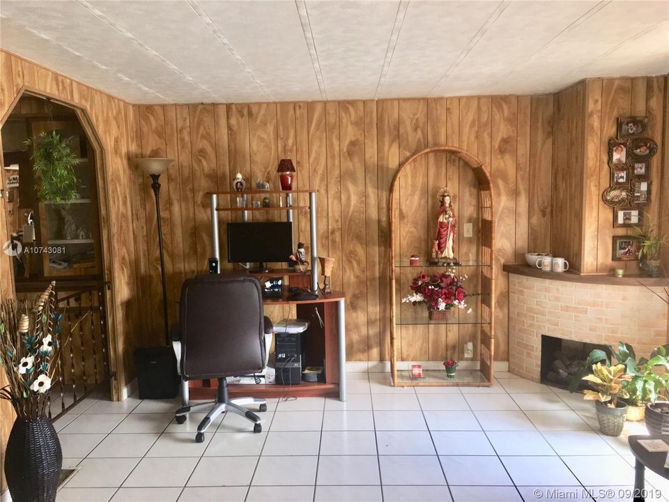 Vendido Recientemente: $70,000 (3 camas, 2 baños, 0 Pies cuadrados)