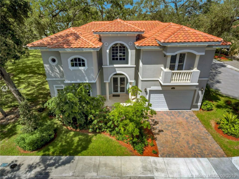 Recently Rented: $5,500 (5 beds, 5 baths, 4174 Square Feet)