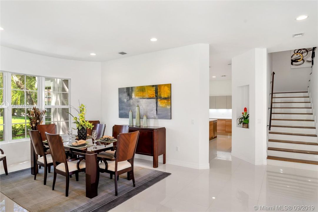 Recently Rented: $5,500 (5 beds, 5 baths, 4174 Square Feet)