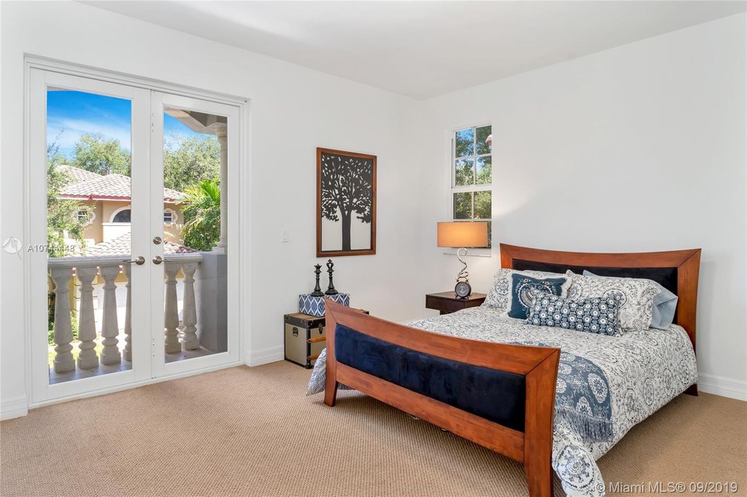 Recently Rented: $5,500 (5 beds, 5 baths, 4174 Square Feet)