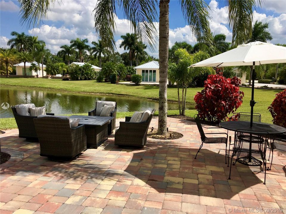 Recently Sold: $214,500 (0.11 acres)