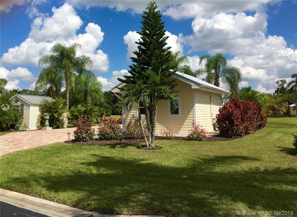 Recently Sold: $214,500 (0.11 acres)