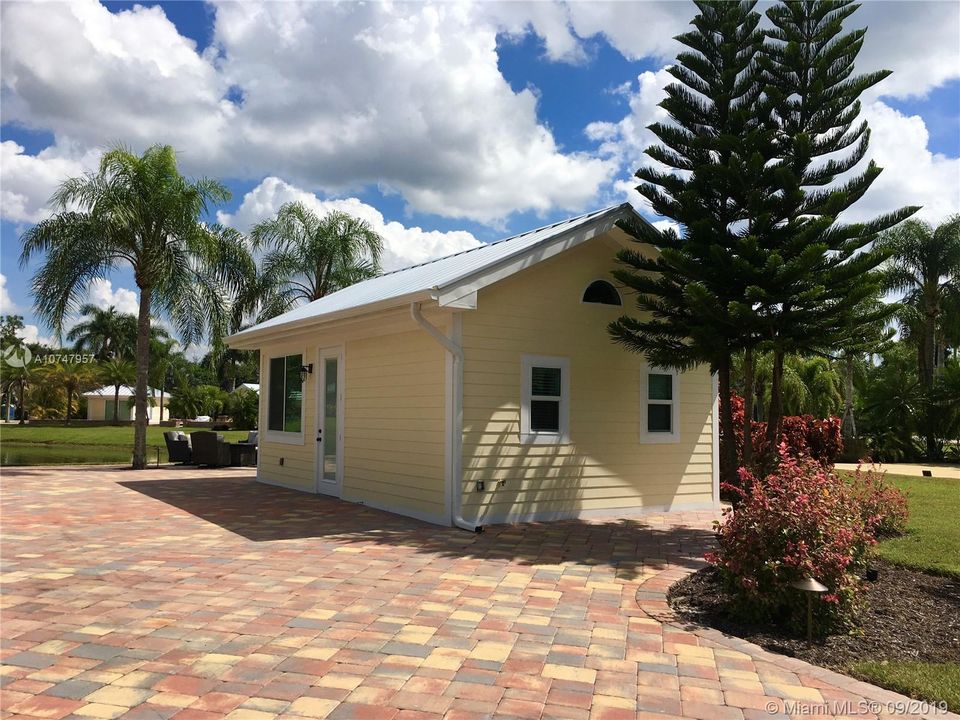Recently Sold: $214,500 (0.11 acres)