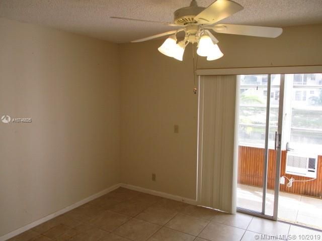 Recently Sold: $42,000 (1 beds, 1 baths, 585 Square Feet)