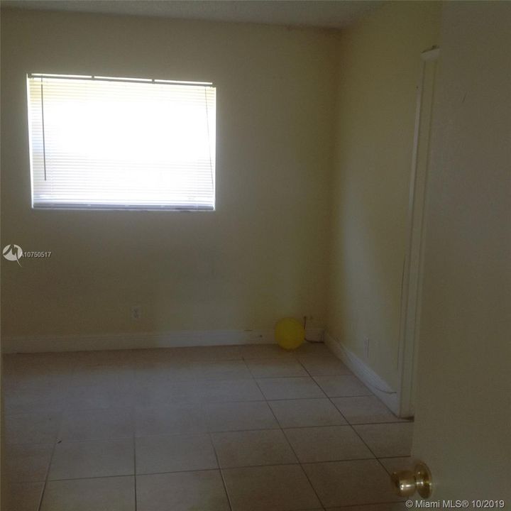 Vendido Recientemente: $74,000 (1 camas, 1 baños, 480 Pies cuadrados)