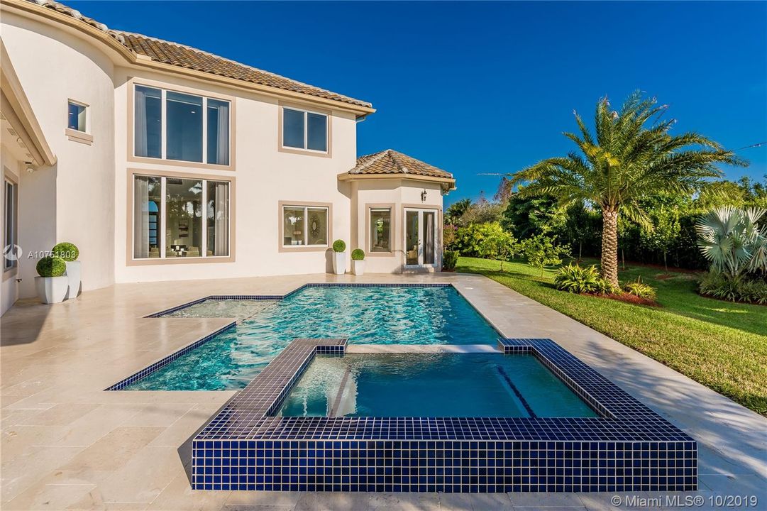 Recently Sold: $1,988,111 (5 beds, 4 baths, 4638 Square Feet)