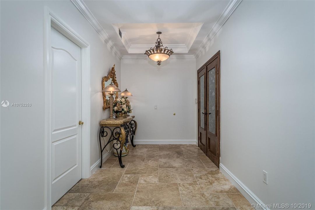 Recently Sold: $3,150,000 (4 beds, 4 baths, 3314 Square Feet)