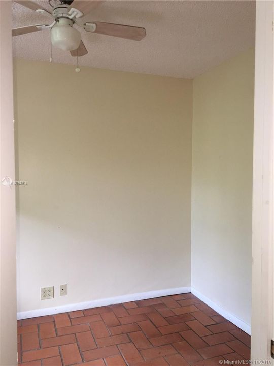 Den/office/3rd bdrm
