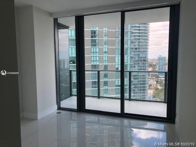 Recently Sold: $1,025,000 (3 beds, 3 baths, 1526 Square Feet)