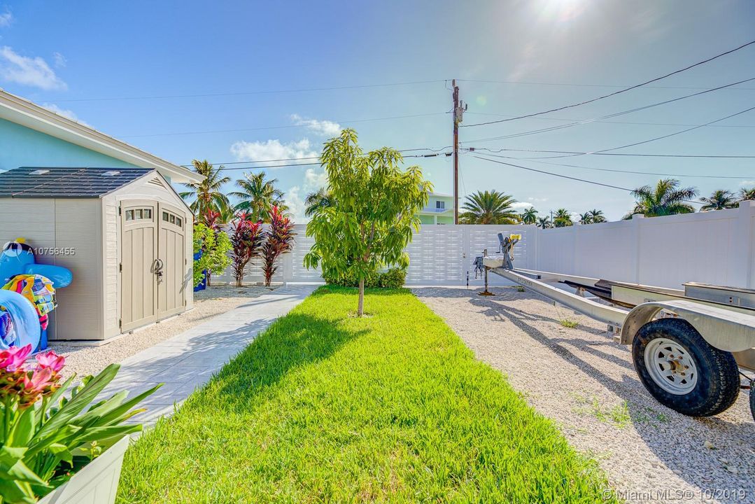 Recently Sold: $1,340,000 (3 beds, 4 baths, 2284 Square Feet)