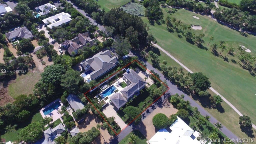 Недавно продано: $4,475,000 (4 спален, 4 ванн, 2902 Квадратных фут)