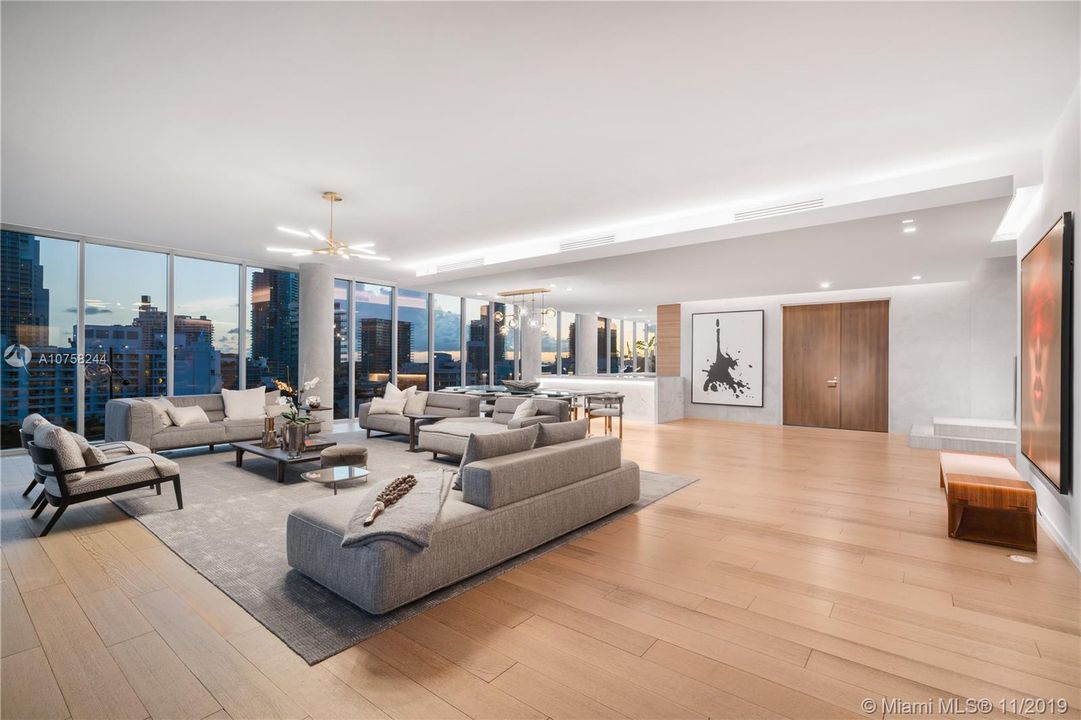 Recently Sold: $29,500,000 (5 beds, 5 baths, 6807 Square Feet)