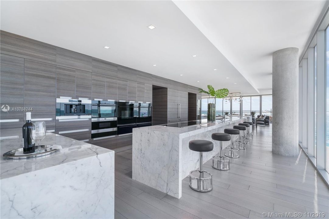 Recently Sold: $29,500,000 (5 beds, 5 baths, 6807 Square Feet)