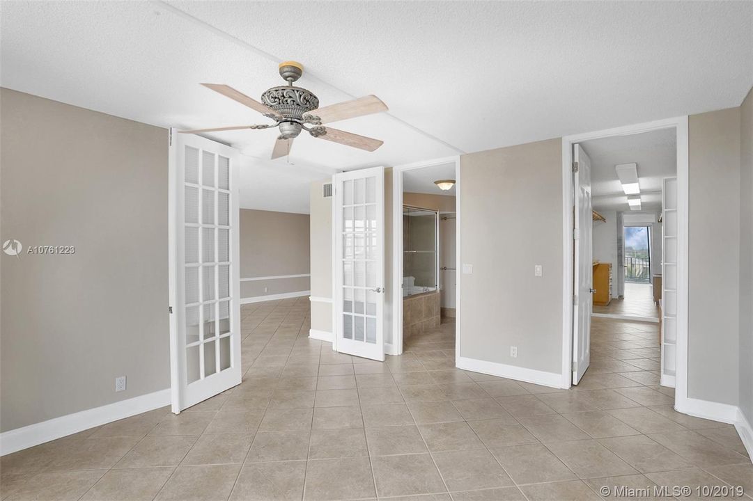 Vendido Recientemente: $288,000 (2 camas, 2 baños, 1450 Pies cuadrados)