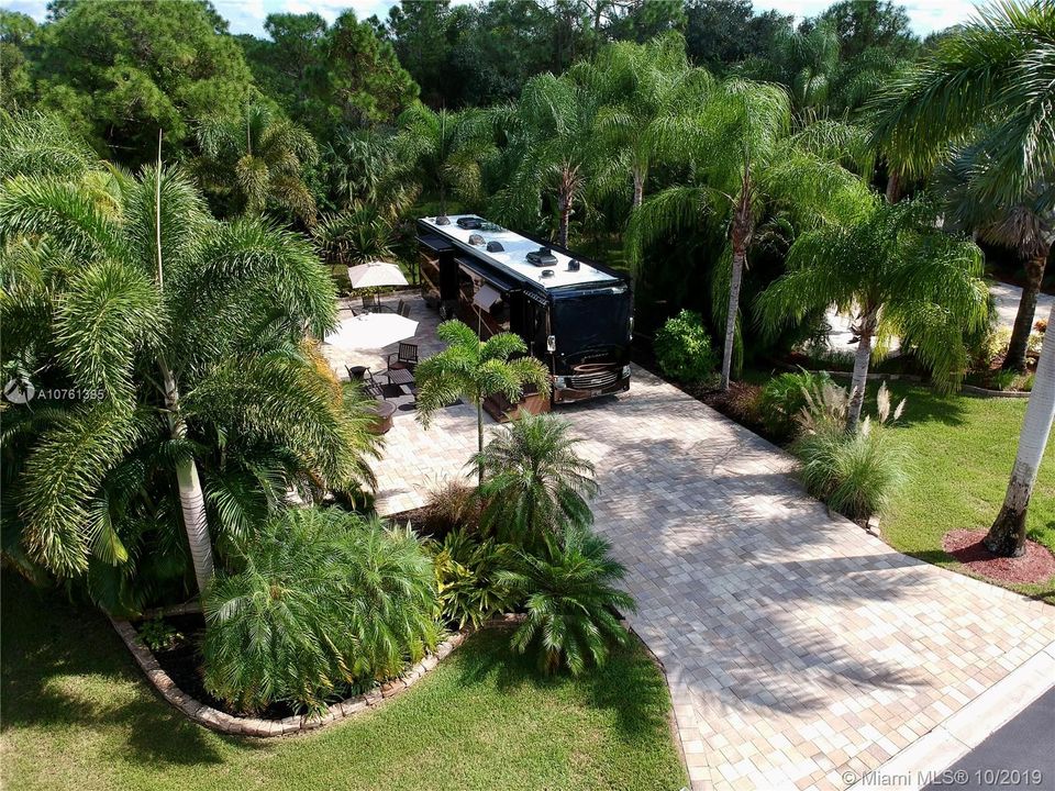 Recently Sold: $135,000 (0.11 acres)