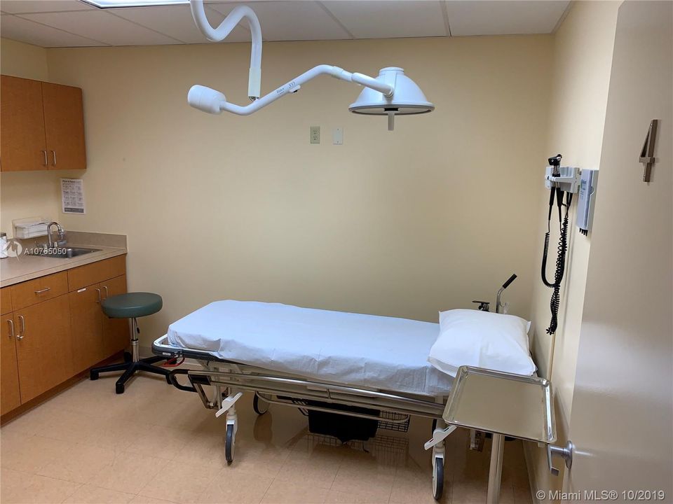 Recently Sold: $988,000 (0 beds, 0 baths, 0 Square Feet)