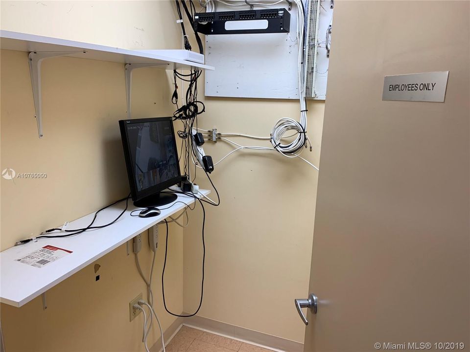 Recently Sold: $988,000 (0 beds, 0 baths, 0 Square Feet)