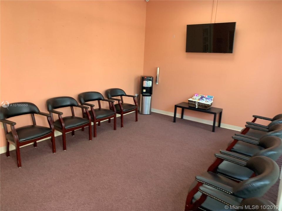 Recently Sold: $988,000 (0 beds, 0 baths, 0 Square Feet)