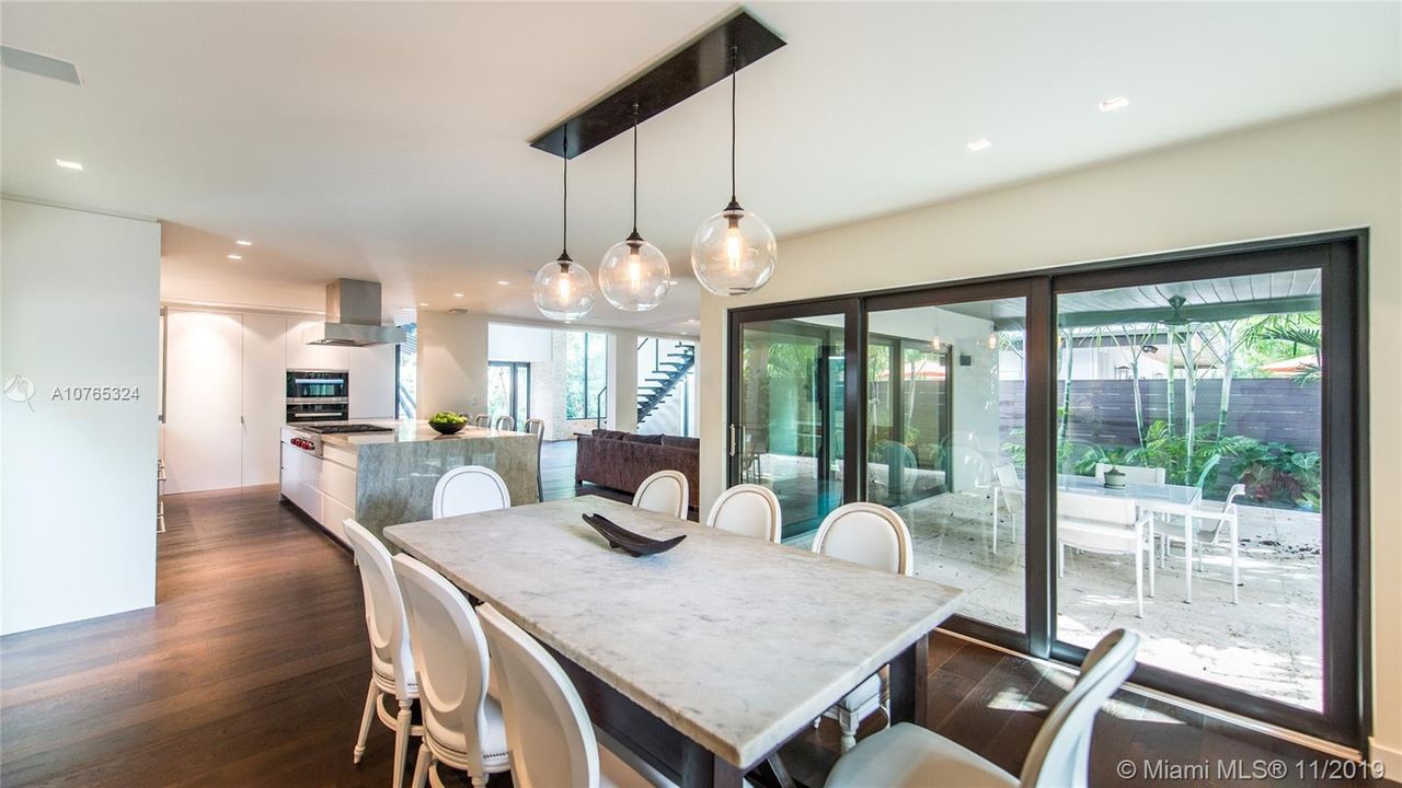 Recently Rented: $10,000 (3 beds, 3 baths, 3238 Square Feet)