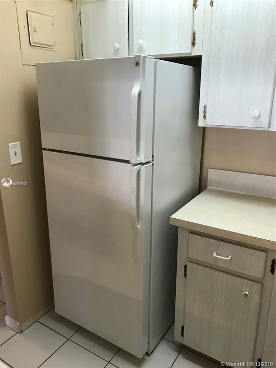 Recently Sold: $95,000 (1 beds, 1 baths, 650 Square Feet)