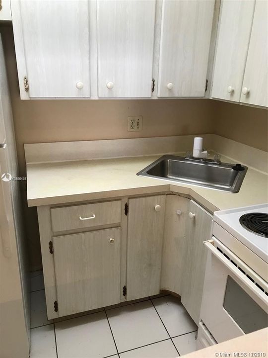 Recently Sold: $95,000 (1 beds, 1 baths, 650 Square Feet)