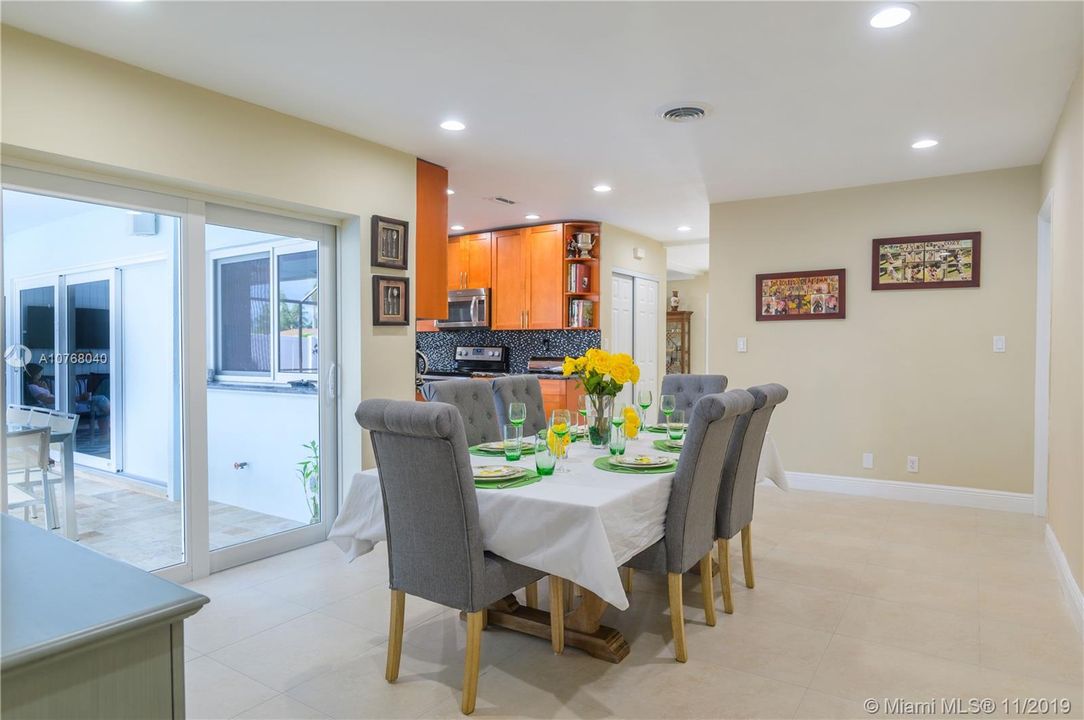 Expansive Dining Area