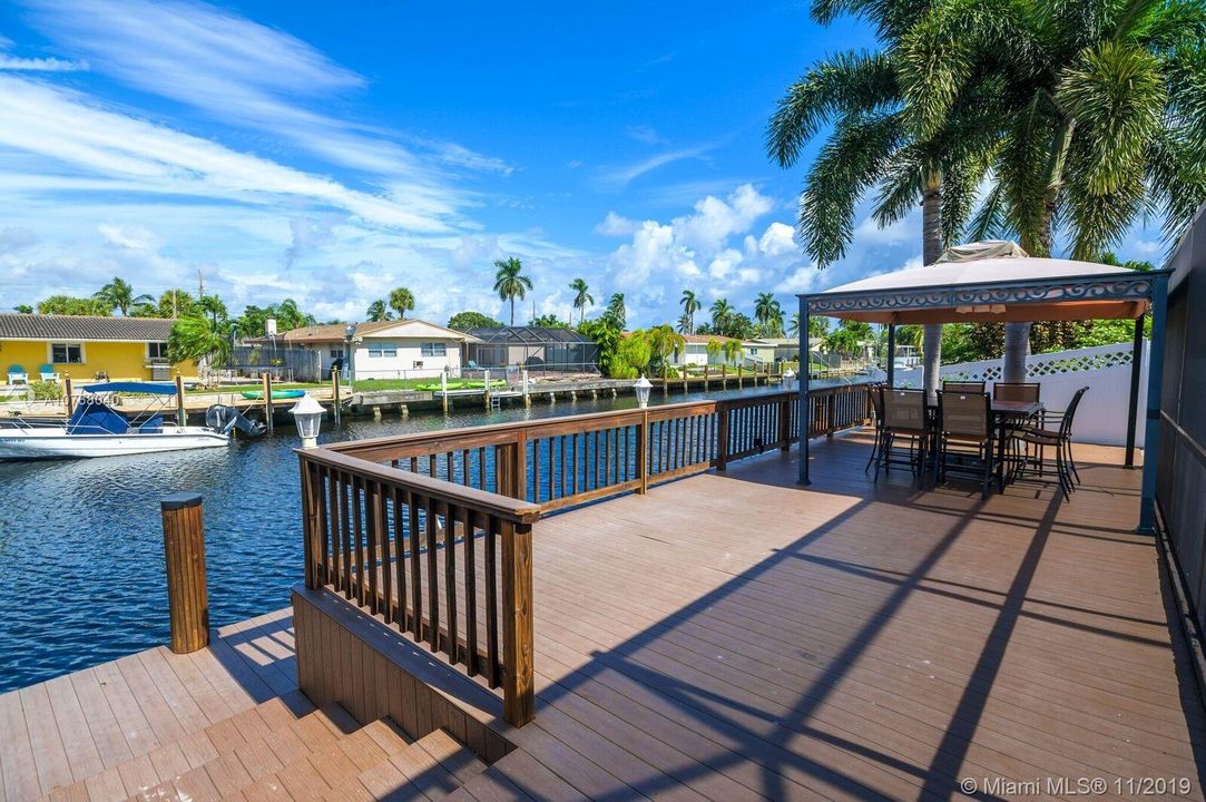 Large Deck