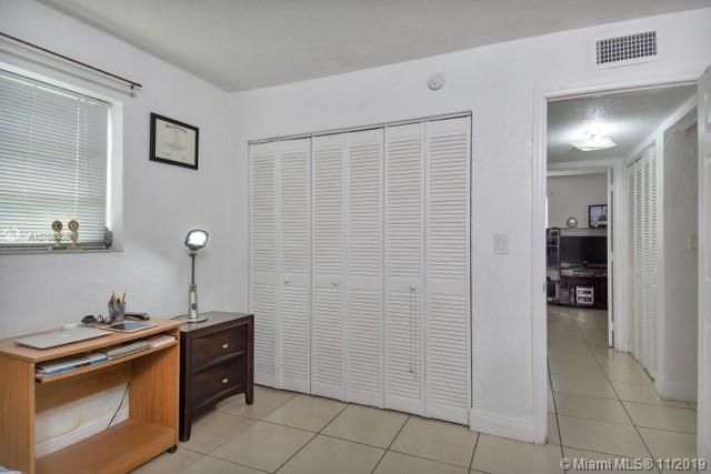 Vendido Recientemente: $162,620 (2 camas, 1 baños, 794 Pies cuadrados)