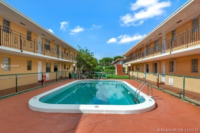 Vendido Recientemente: $162,620 (2 camas, 1 baños, 794 Pies cuadrados)