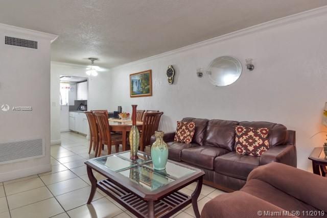 Vendido Recientemente: $162,620 (2 camas, 1 baños, 794 Pies cuadrados)