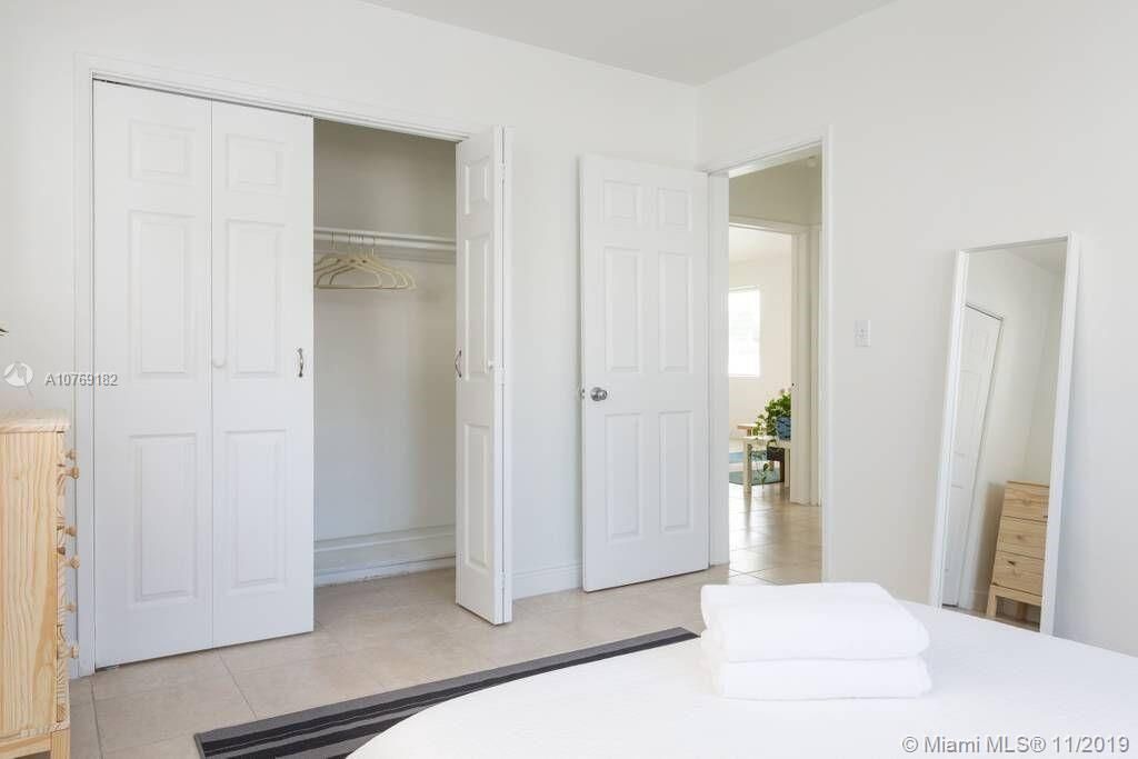Recently Sold: $1,895,000 (0 beds, 0 baths, 5100 Square Feet)