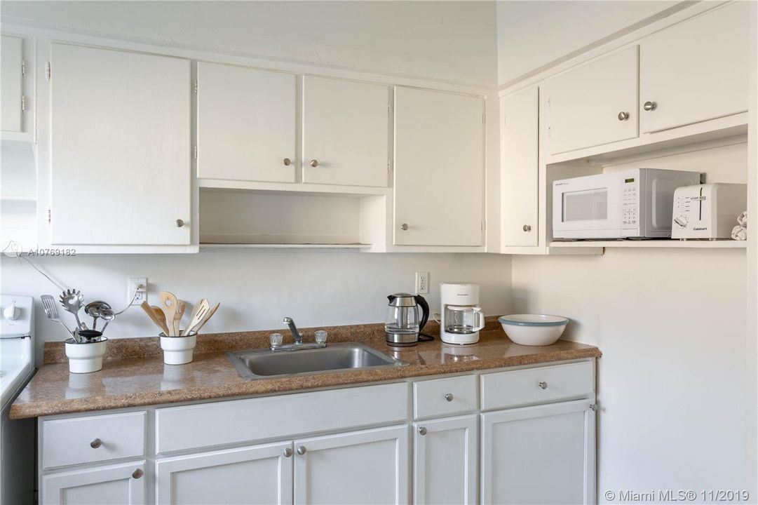 Recently Sold: $1,895,000 (0 beds, 0 baths, 5100 Square Feet)