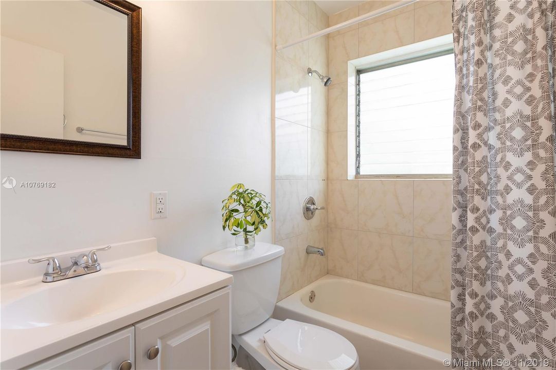 Recently Sold: $1,895,000 (0 beds, 0 baths, 5100 Square Feet)