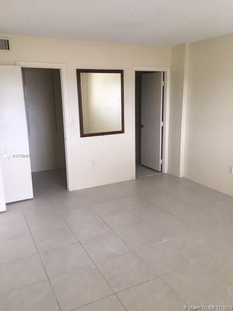 最近售出: $45,900 (1 贝兹, 1 浴室, 783 平方英尺)