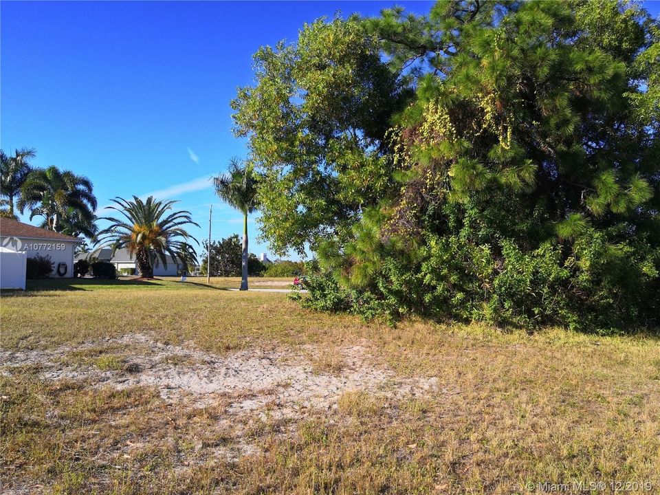 Vendido Recientemente: $11,000 (0.23 acres)