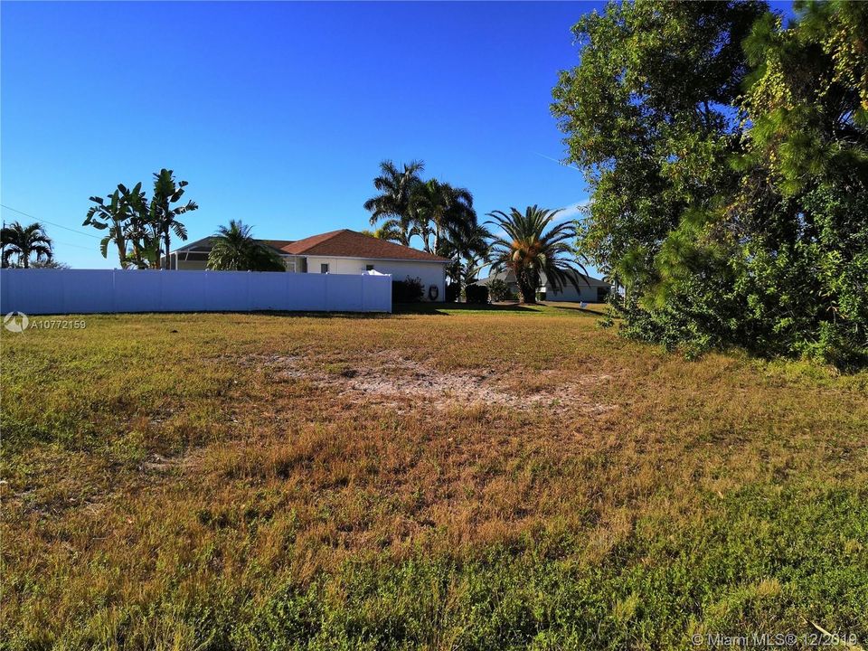 Vendido Recientemente: $11,000 (0.23 acres)