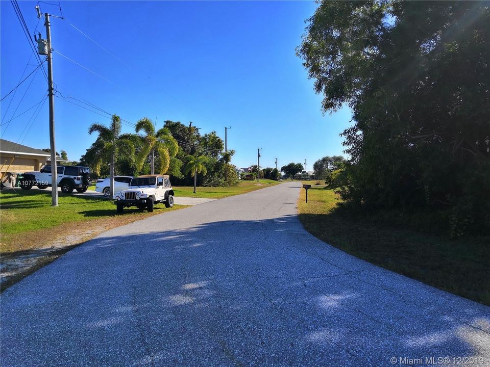 Vendido Recientemente: $11,000 (0.23 acres)