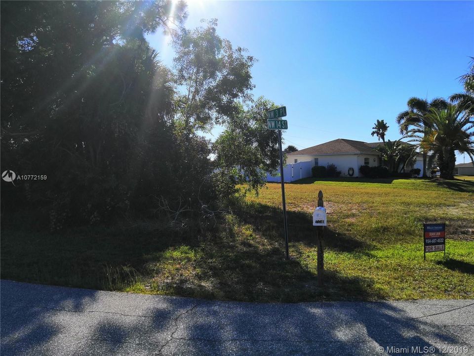 Vendido Recientemente: $11,000 (0.23 acres)