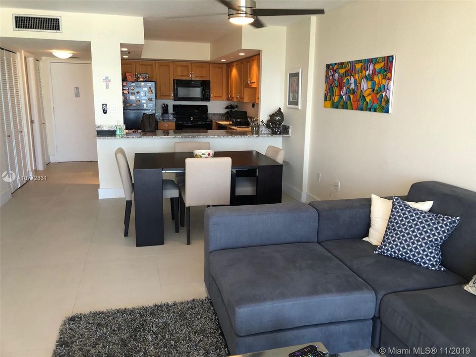 Open Kitchen