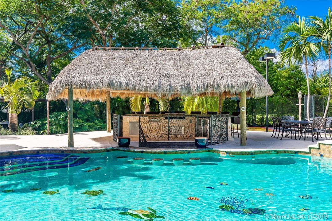 Recently Sold: $1,679,000 (5 beds, 5 baths, 4918 Square Feet)