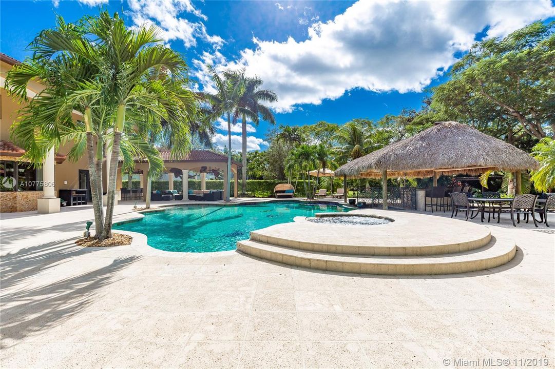 Recently Sold: $1,679,000 (5 beds, 5 baths, 4918 Square Feet)