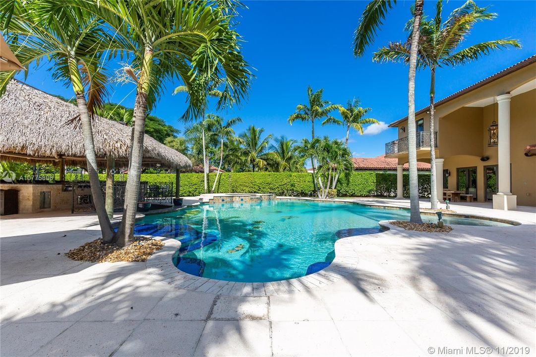 Recently Sold: $1,679,000 (5 beds, 5 baths, 4918 Square Feet)