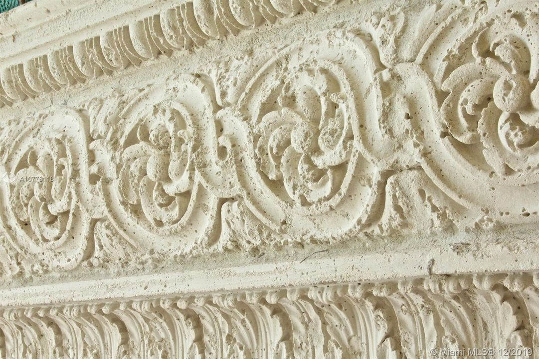 Recently Rented: $6,000 (5 beds, 5 baths, 4810 Square Feet)